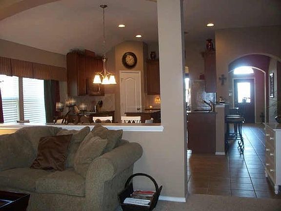 4th image of 1221 Cedar Branch Dr