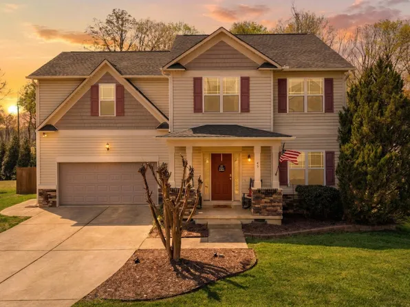 45 Carson Dr, Garner, NC 27529