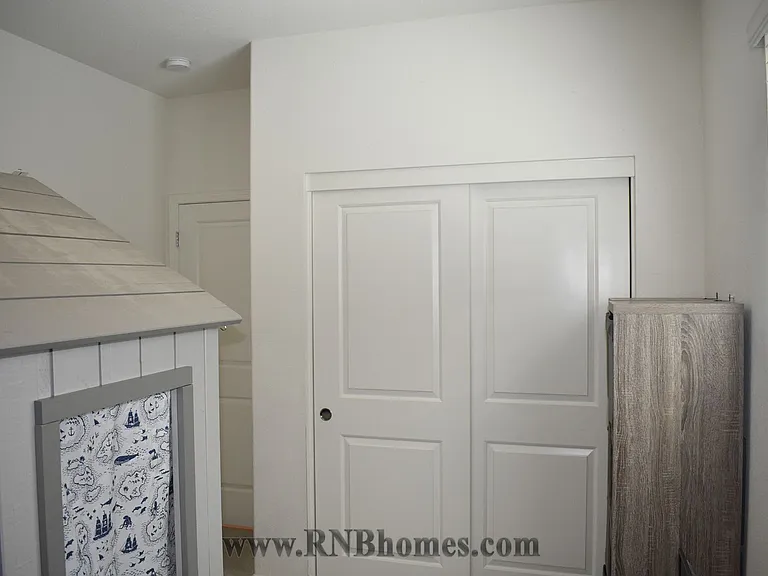 1048 Merrimack St — Photo 12