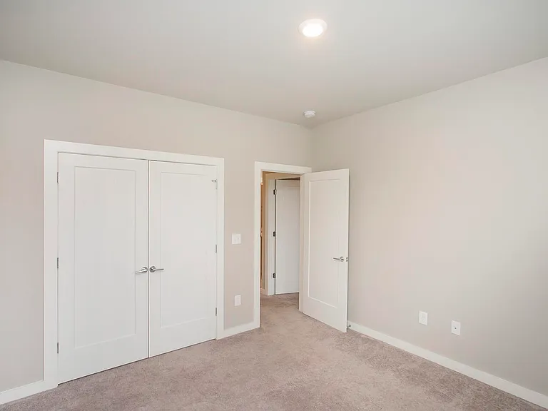 3637 Hydes Ferry Rd — Photo 41