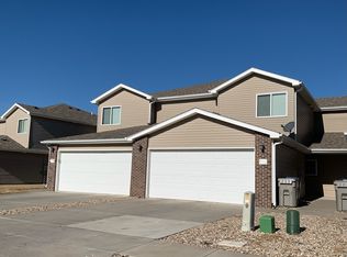 3523 Osullivan Rd, Lincoln, NE 68516