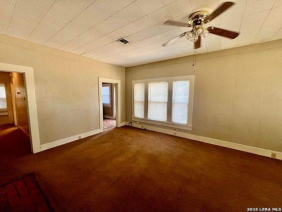 2nd image of 229 Travis St #2