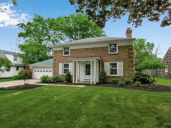 125 Jordan Rd, Williamsville, NY 14221