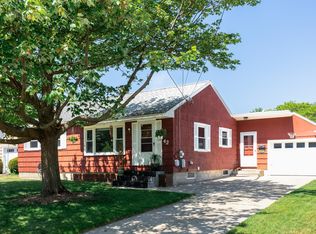 42 Tracy Dr, Burlington, VT 05408