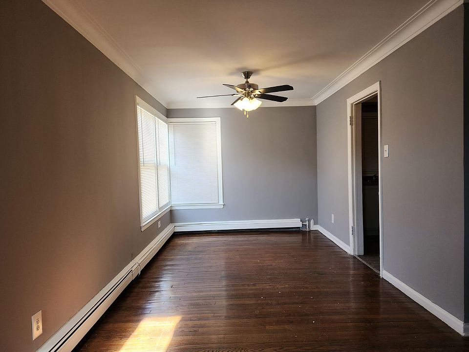 1st image of 13640 Lasalle Blvd #B-1