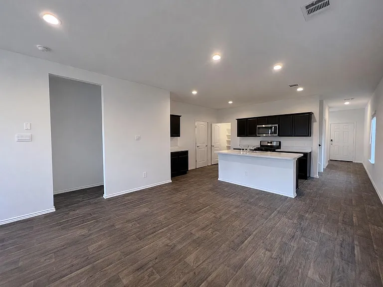 14918 Cypress Hollow Dr — Photo 7
