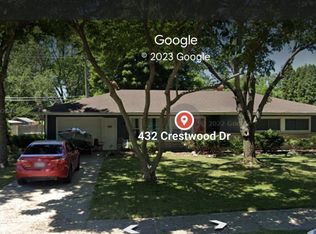 432 Crestwood Dr, Hobart, IN 46342