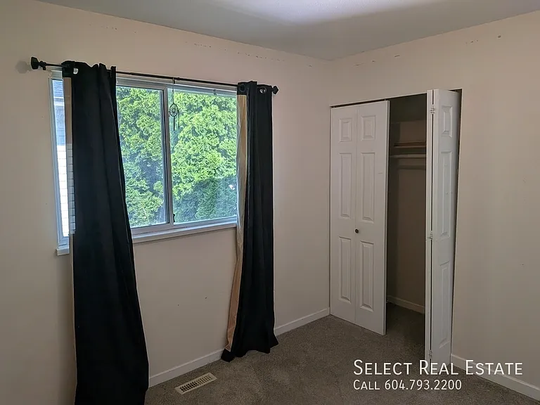 31033 Upper Maclure Rd — Photo 36