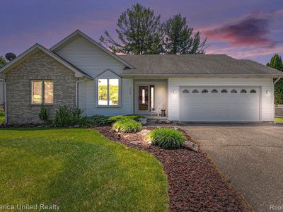 2458 Oseola Ave, Howell, MI, 48843