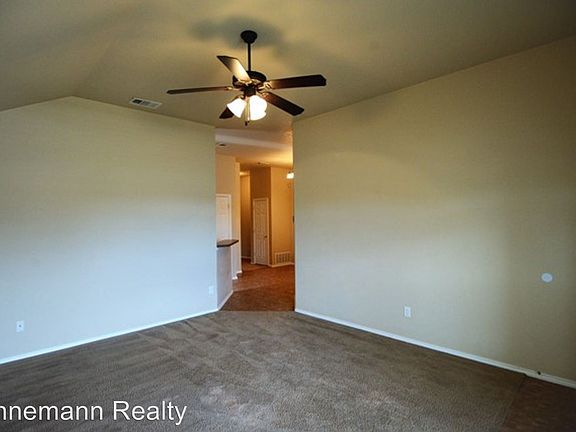 2nd image of 4205-A Cambridge Dr