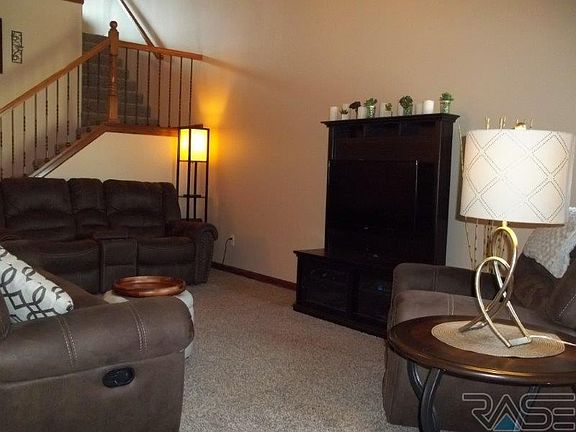 5th image of 4303 W Shipton St