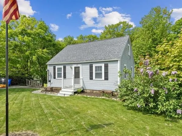137 Huse Road, Manchester, NH 03103
