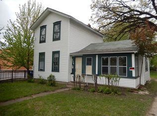 724 E Galena Blvd, Aurora, IL 60505