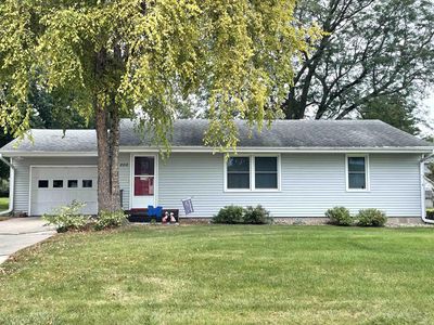 806 E Washington St, Montezuma, IA, 50171