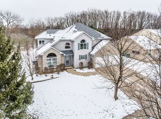 1216 Pleasant Knoll Dr, Joliet, IL 60435