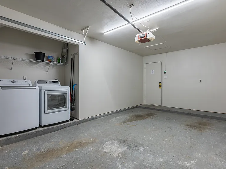 20231 Linden Tree Dr — Photo 45