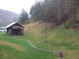 2231 State Route 1559, Stambaugh, KY 41257