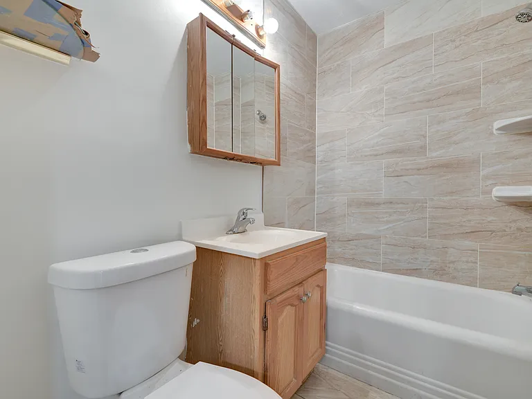 1221 Raum St NE #1 — Photo 8