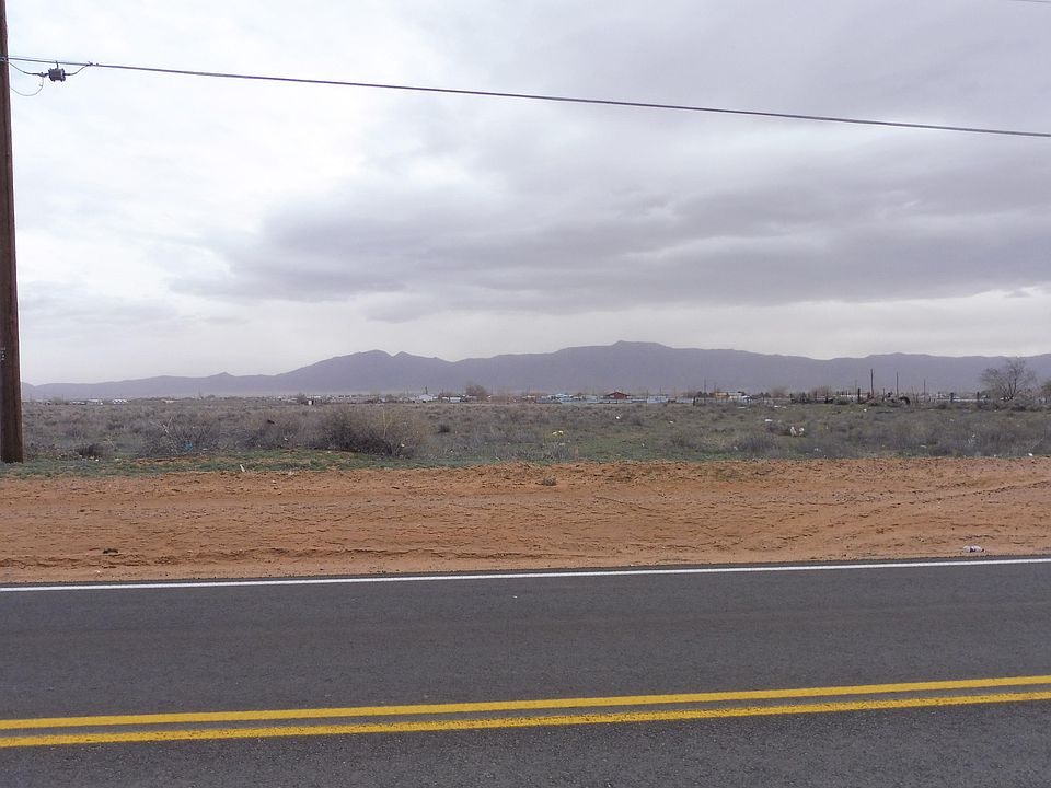 2nd image of Amy Rd