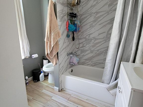 5th image of 540 Jersey St