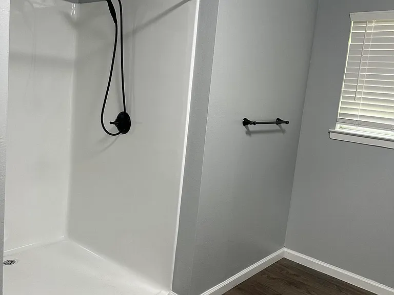 1113 Beach Ave — Photo 8