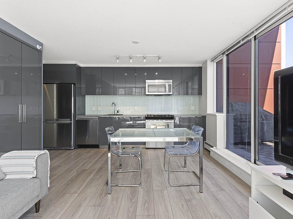 1st image of 1325 Rolston St #506