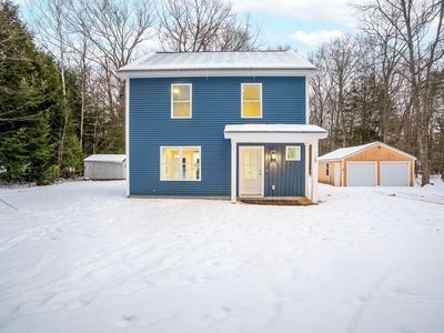 15 Winter Street, Buxton, ME, 04093