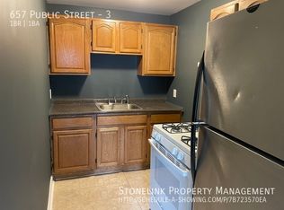 657 Public St FLOOR 3, Providence, RI 02907