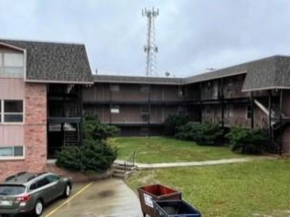 French Quarter Apartments, 4650 Orchard St #1, Lincoln, NE 68503