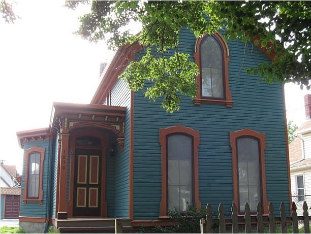 1st image of 1830 W 52nd St