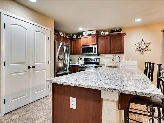 5th image of 19921 90th Av Ct E