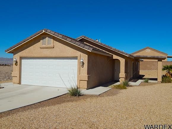 1st image of 2415 Shadow Canyon Dr