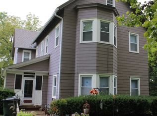 1312 S Broadway St #D, Leavenworth, KS 66048