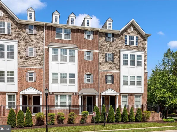 759 Cobbler Pl #759, Gaithersburg, MD 20877