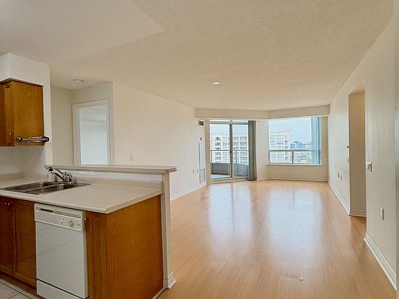 2nd image of 9015 Leslie St #1202