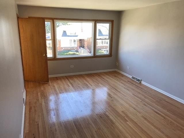1st image of 1522 Highland Ave APT 2