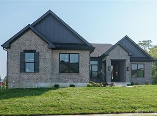 9296 Chaumont Ave, Centerville, OH 45458