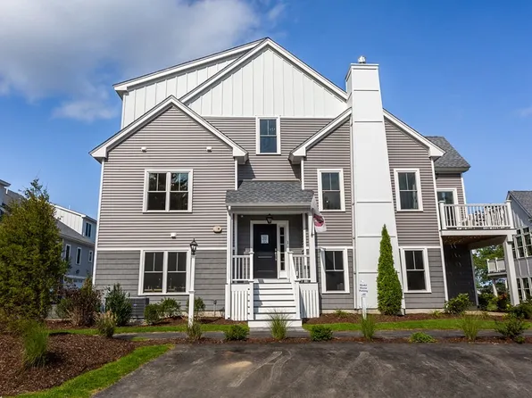 1 Brackenfern, Plymouth, MA 02360