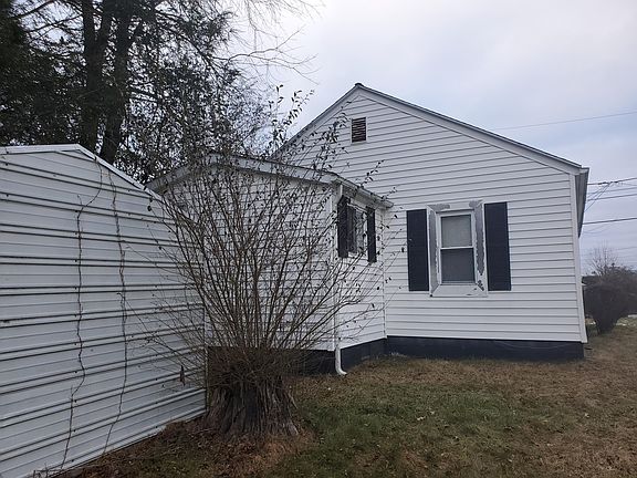 2nd image of 515 Highland Ave