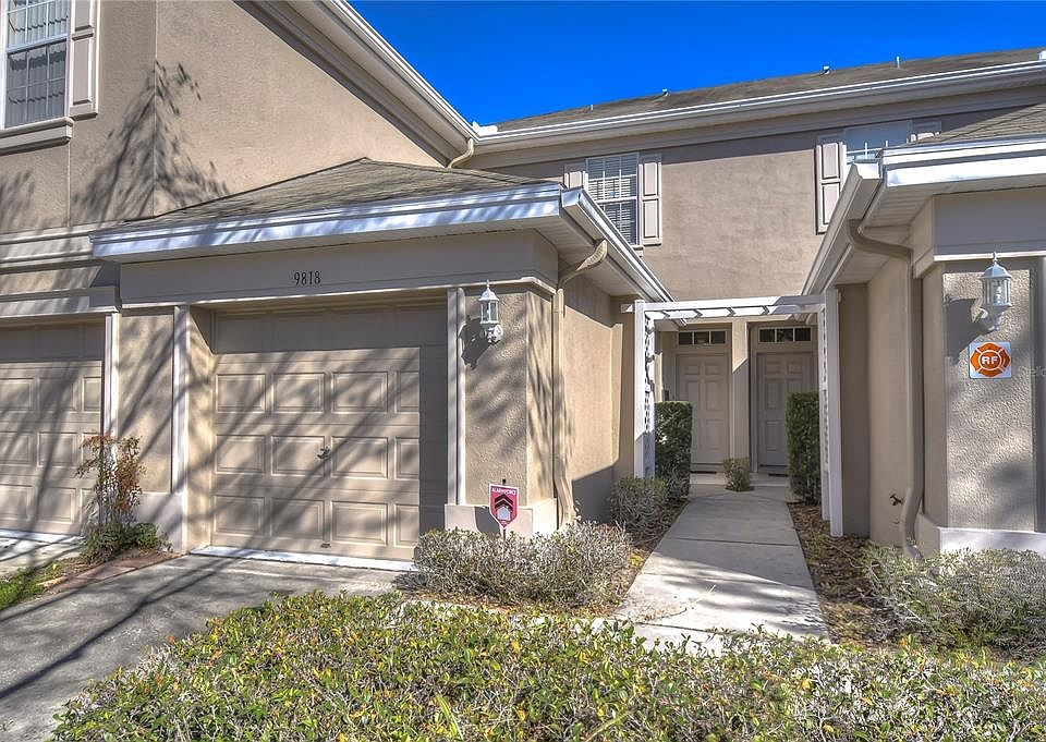 1st image of 9818 Fan Palm Way