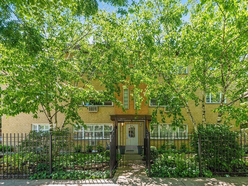 1st image of 1501 W Farwell Ave APT 2W