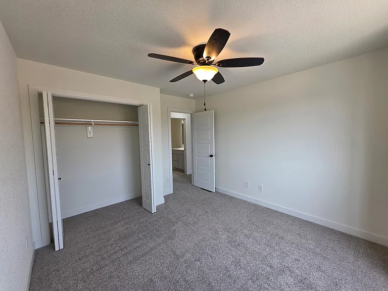 5336 Silverton St — Photo 14