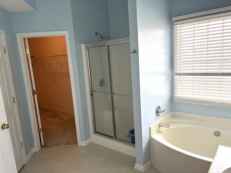 11036 Symington Cir — Photo 43