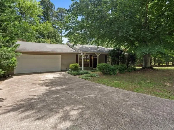 540 Hamlin Trce, Riverdale, GA 30274