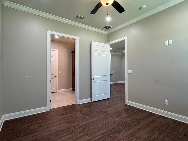 Creekview Estates — Photo 17