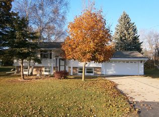2188 W County Road Y, Oshkosh, WI 54904