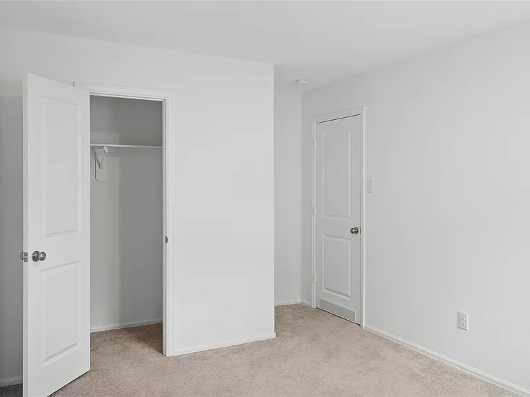 19148 Cicerone Ct — Photo 14