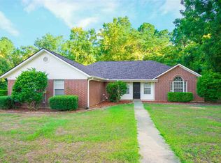 1306 Lawndale Ave, Longview, TX 75604