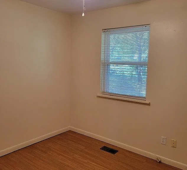136 Glen Second Bedroom facing NW