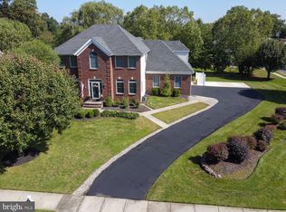 159 Applegate Dr, Hamilton, NJ 08690